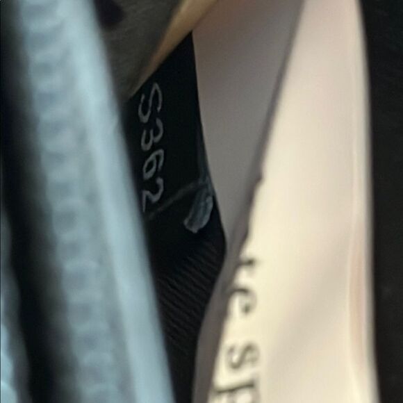 Kate Spade Dawn Continental Black Wallet 
Nylon Zip Around Leather Pull - Picture 5 of 12